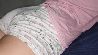 Teen girl fucks her boyfriend - out of control cumshot