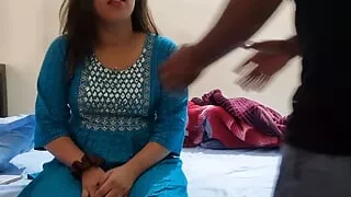 Girlfriend ko Oyo me lejakar mast chudai ki - baby faad do meri chut hindi audio