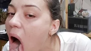 Latin girl gives me tremendous blowjob and tells me "I love your cock"