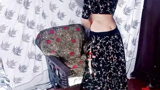 Half niked bhabhi caught by dever.. Leg shake squrting !! Dogy style orgasm !! Desi bhabhi Standing fuck cute bhabhi