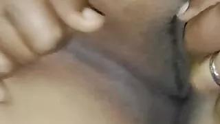 Tamil Chitra Is Hot and Shows It off