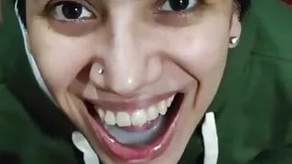 Quickie! Blowjob, Open Mouth Mouthful, Cumplay and Swallow!