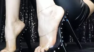 Mesmerizing Iridescent Nails Arabian Foot Worship