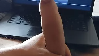 Beat Bangers Hello Kitty masturbation cum tribute