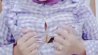 Kuala Lumpur Woman's Viral Purple Hijab Squeezes Her Breasts and Masturbates