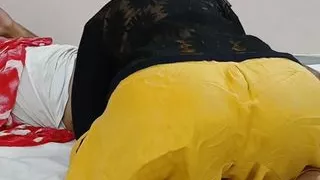 Newly Married bhabhi ki kr di mote lund ne chudai ghodi bnakr hindi with audio Full HD sex porn