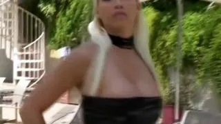 Sexy lesbians get wet toying each other