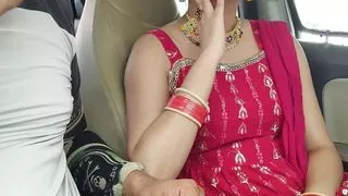 Cute Desi Indian Beautiful Bhabhi Gets Fucked with Huge Dick in car outdoor risky public sex.
