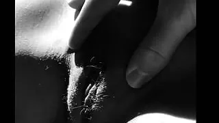 Passionate fingers - Italian afternoon fingering at a friend's house