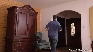 Geile Schlampe von zwei Schwarzen gevögelt