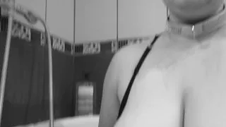 My master pisses in a glass, I must all drink !!!!