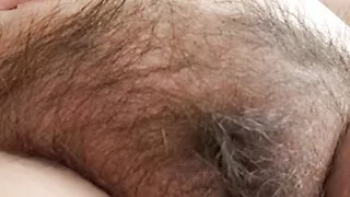 you like my tits, my body is hairy my pussy is fat and hairy