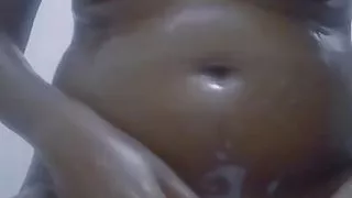 Bhabhi ne chut ka Pani nikala