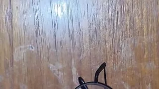 Circle glasses cum on.