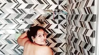 Puja bhabhi bathroom