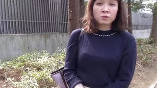 Late blooming mature woman erotic appearance