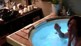 Amateur Couple Fucking in the Hot Tub