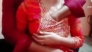 First time girlfriend ka boobs jor jor se dabaya or kiss Kiya