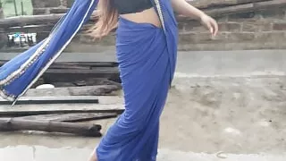 Bhabi ki discount se pani nikali neighbor devar na