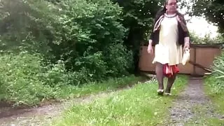 In an outfit with a little yellow dress for a night out