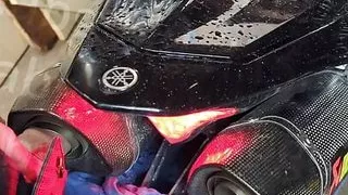 Bonus video: The Yamaha R1 angle that was missing