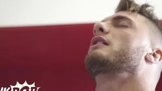 Muscular Hunk William Seed Picks Up Alex Neveo Fucks Him In The Ass And Cums On His Cock - TWINKPOP