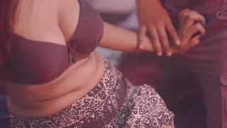 Desi Indian Bhabhi Gets Fucked By AC Mechanic