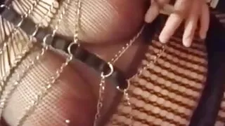 I love using anal plugs... I have a wide variety of them to show you... Do not hesitate to enter to see my content and give me a delicious... I'll wait for you!