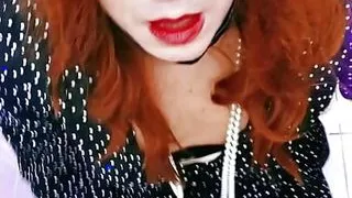 JoanaLoveTs loves public toilet masturbation