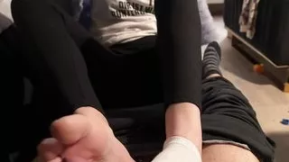 POV: you get your footjob in barefoot and a sock