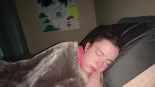 Daddy wakes up his toy for some degrading face fucking - Homemade Amateur OC