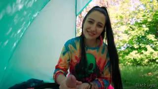 Brunette Hippie Makes Outdoor Handjob For Free