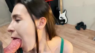 Snowflexgirl - Close Up Blowjob And Cum Of Titts
