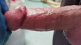 Big throbbing mushroom tipped Italian cock fucking alien pussy sex toy
