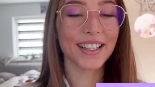 Hannah Brooks Squirt Hot Teen