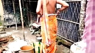 Indian House wife Birthing mms video