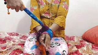 Indian Desi girlfriend Outdoor Sex fucking with hotel room