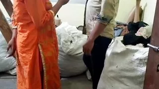 Desi bhabhi plumber and got work done for free