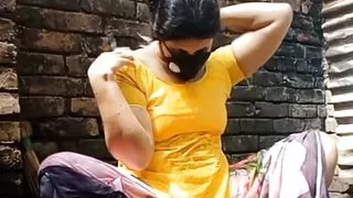 Desi village girl alone at home & show her boobs & fingering pussy