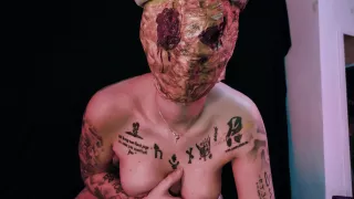 (cosplayer Couple) The Nurse And Pyramid Head From Silent Hill Fucking