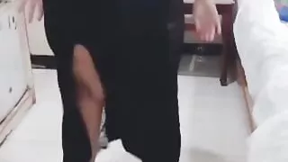 My wife dances, shakes and arouses us so that I can fuck her with the heat of intercourse