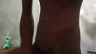 I try to masturbation on bathroom