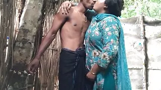 Devor and Bhabhi go to a very old house and suddenly have sex with fear