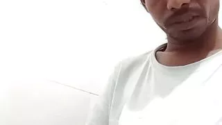 Bathroom me full sex video dekhe desi land ka