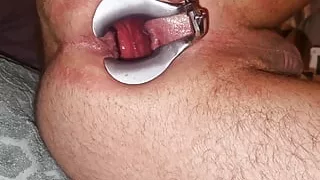 Stretching gaping hole for cucumber