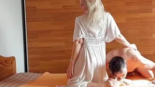 Selena's bed games in white