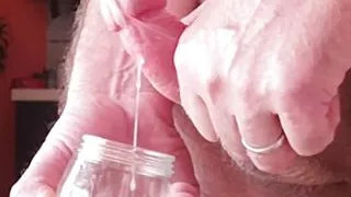 Cicci77 masturbates Pedro for more than 70 minutes and in the end.... Super mega cumshot with more than 10.5gr products for collection