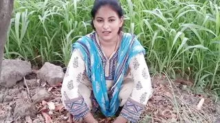 Desi indian village girl boy kand krty howy pakry gay