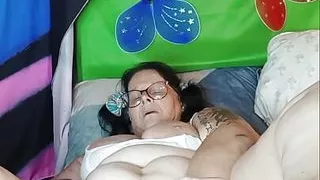 Soundproofing Was a Good Omidea with This Big Mouth Bitch When She Gets the Horny Twitch