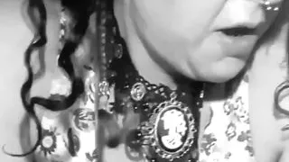 Horny MILF Amateur Decides to Unwind and Finger Both Holes